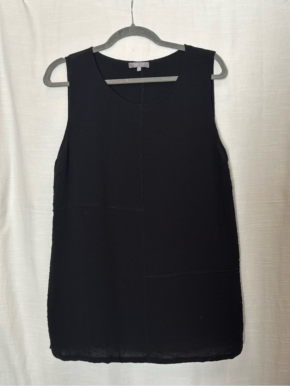 Habitat Minimal Neutral Black Sleeveless Shift Tank Top